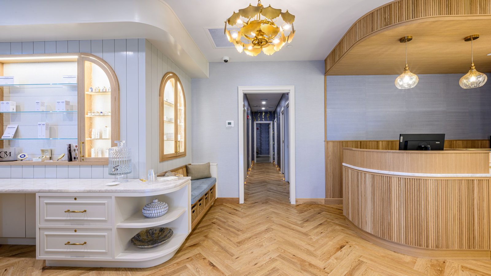 Delamar Southport interior