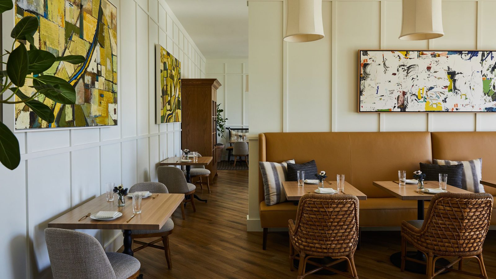 El Capitan Hotel interior