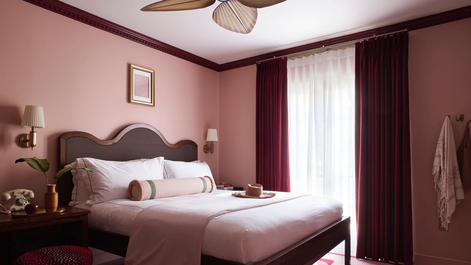 Esmé Miami Beach interior