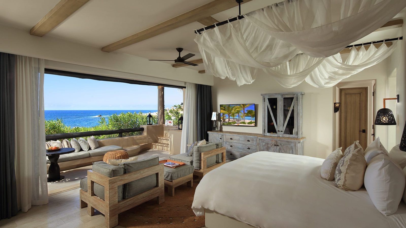 Esperanza, Auberge Collection interior