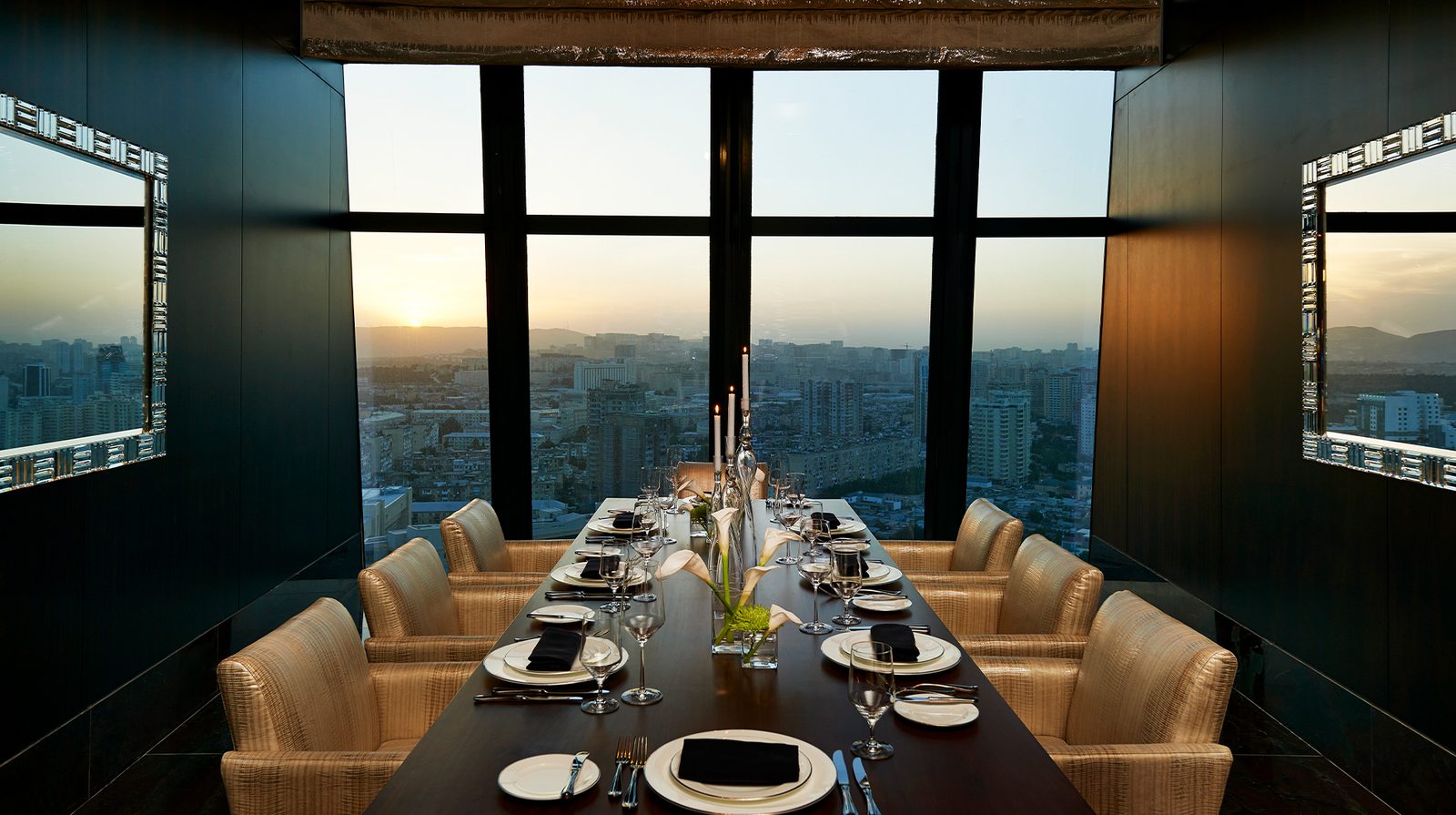 Fairmont Baku, Flame Towers interior