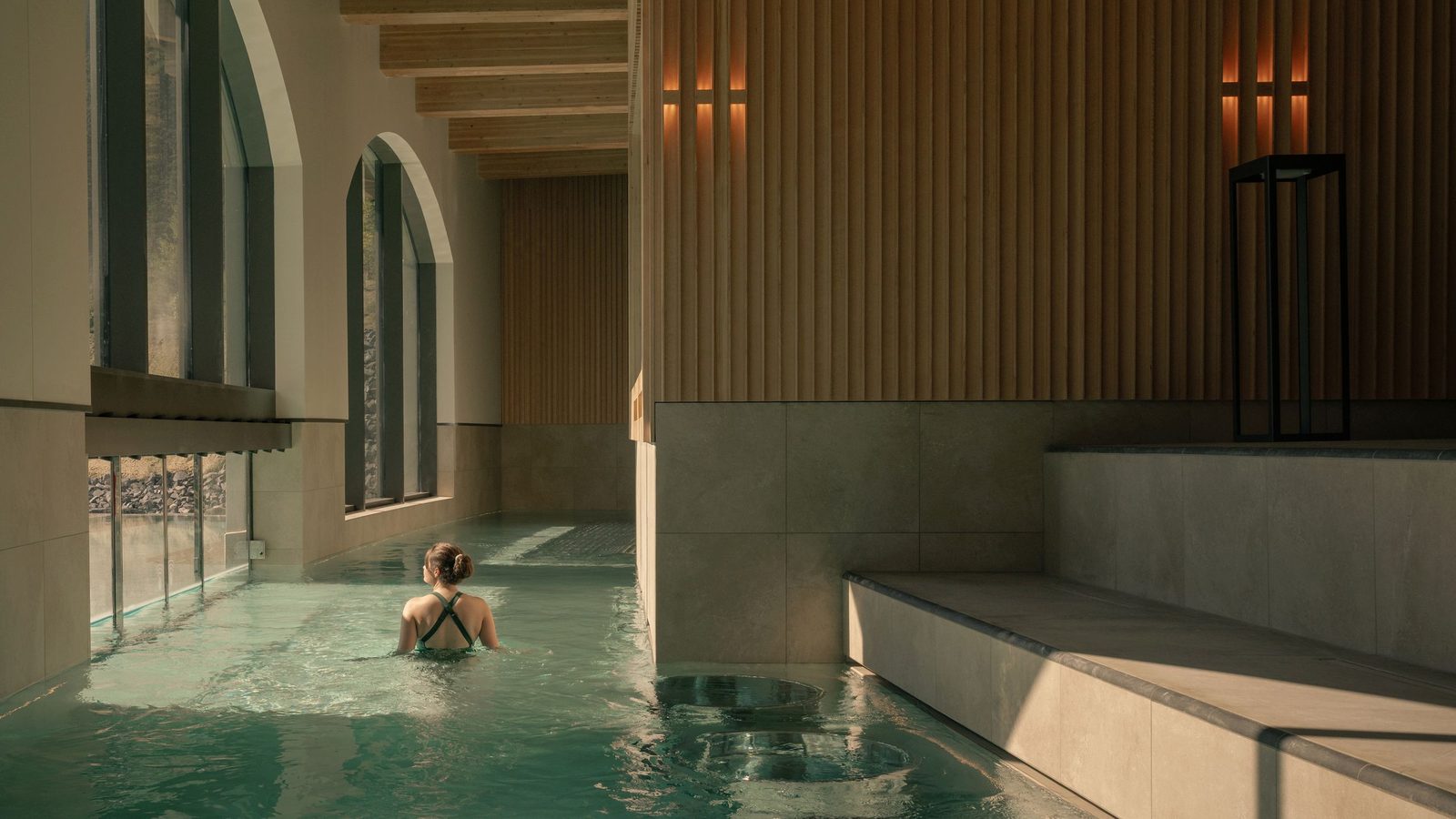 Fairmont Chateau Lake Louise interior