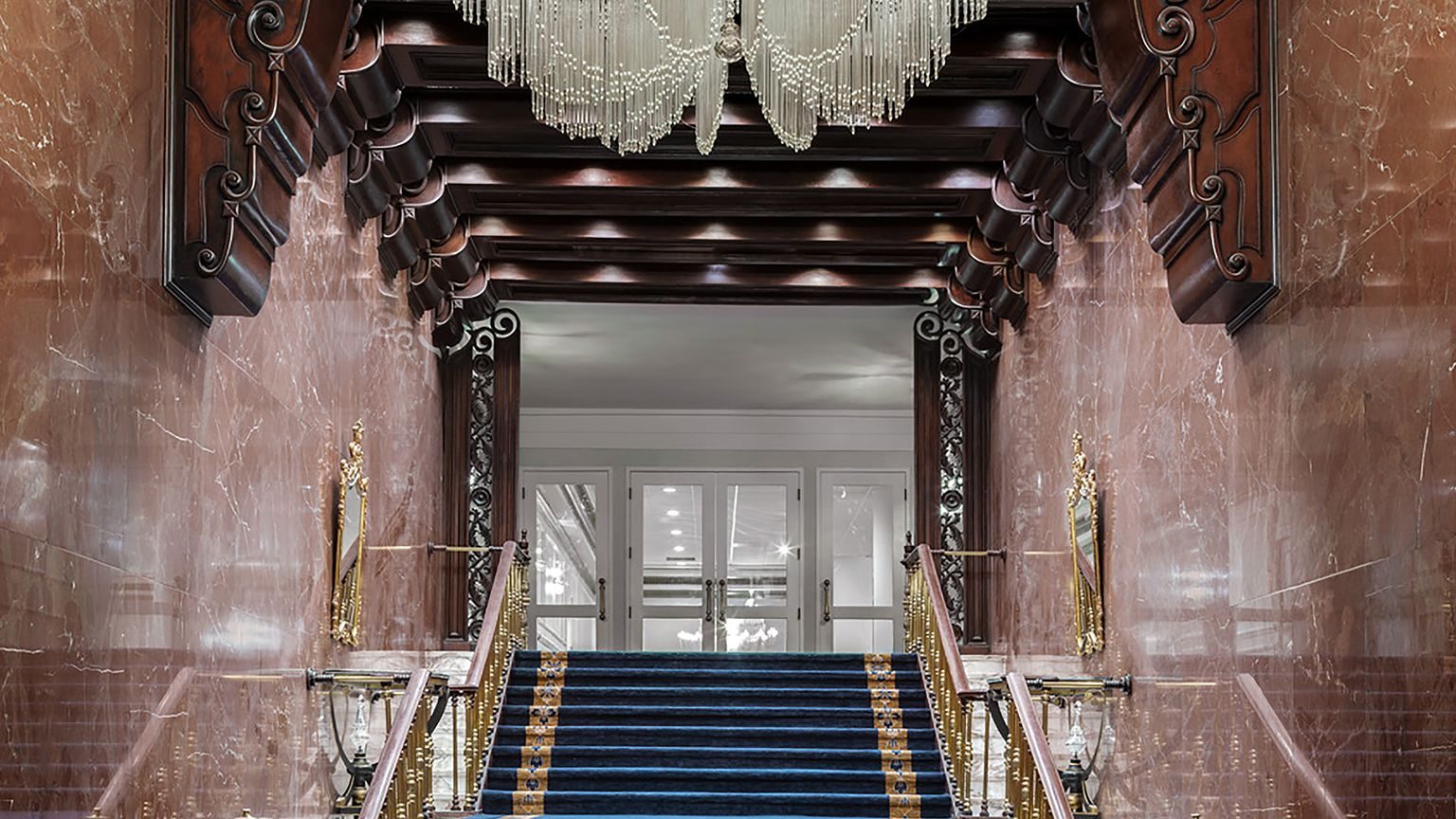 Fairmont El San Juan Hotel interior