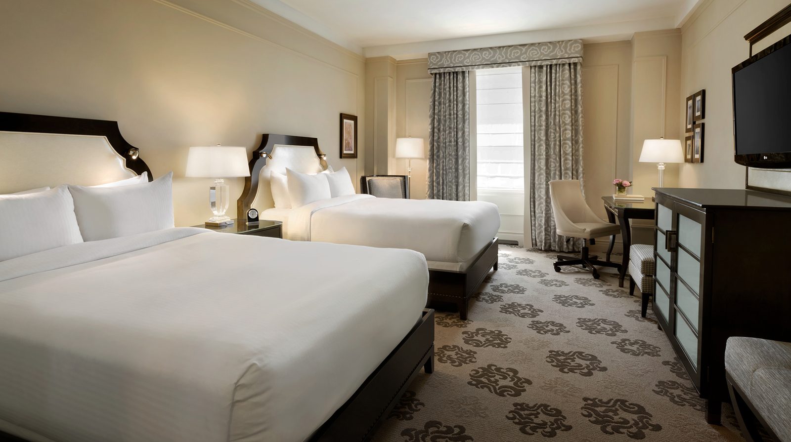 Fairmont Hotel Vancouver interior