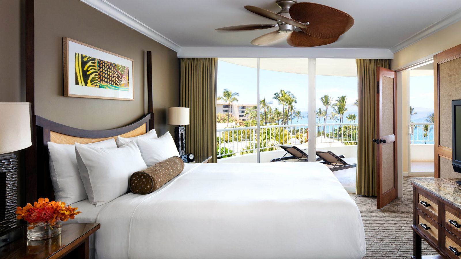 Fairmont Kea Lani interior