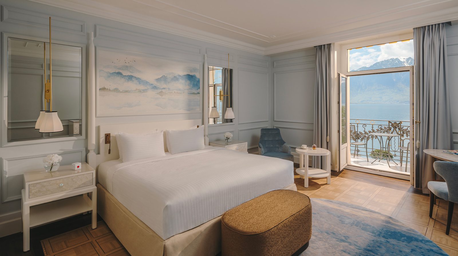 Fairmont Le Montreux Palace interior