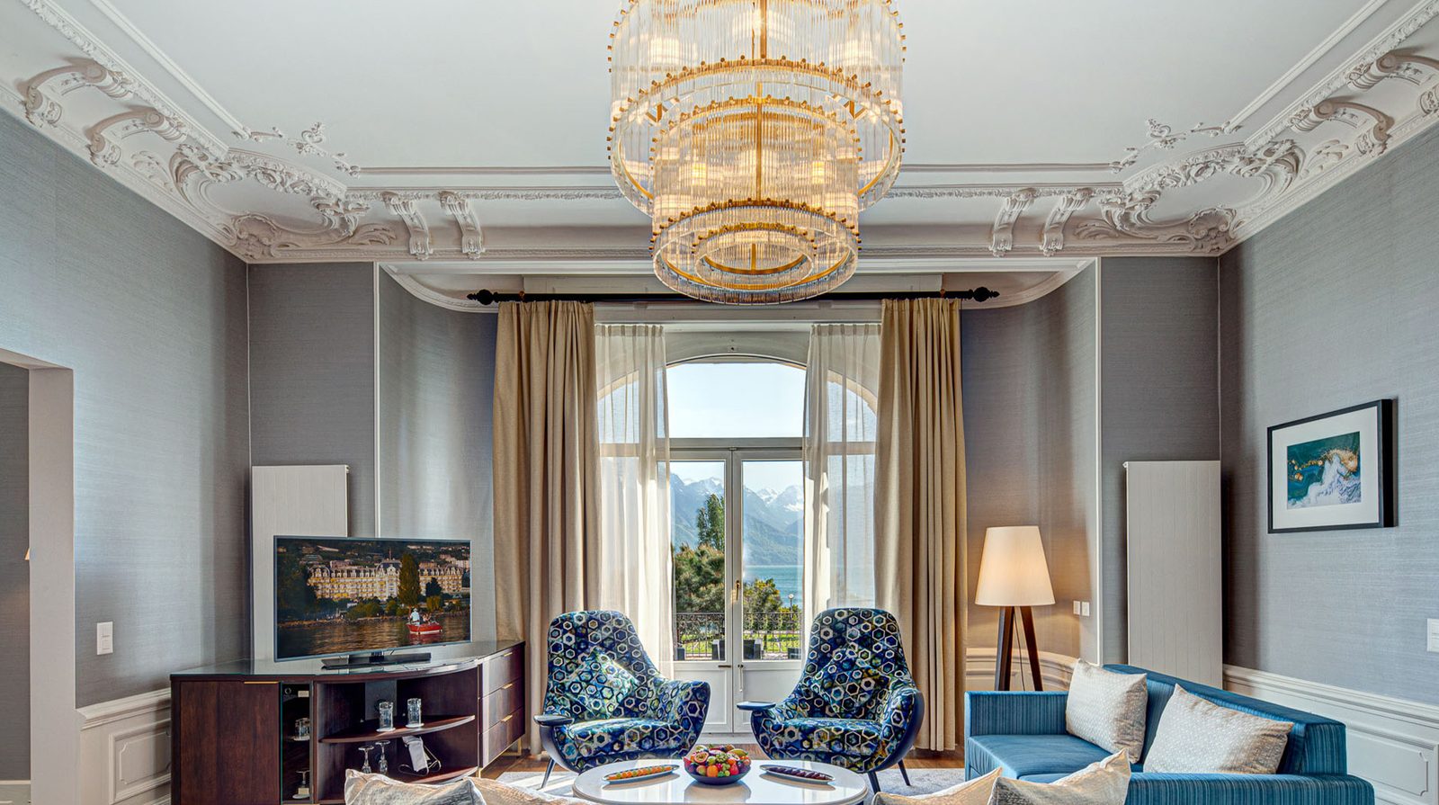 Fairmont Le Montreux Palace interior