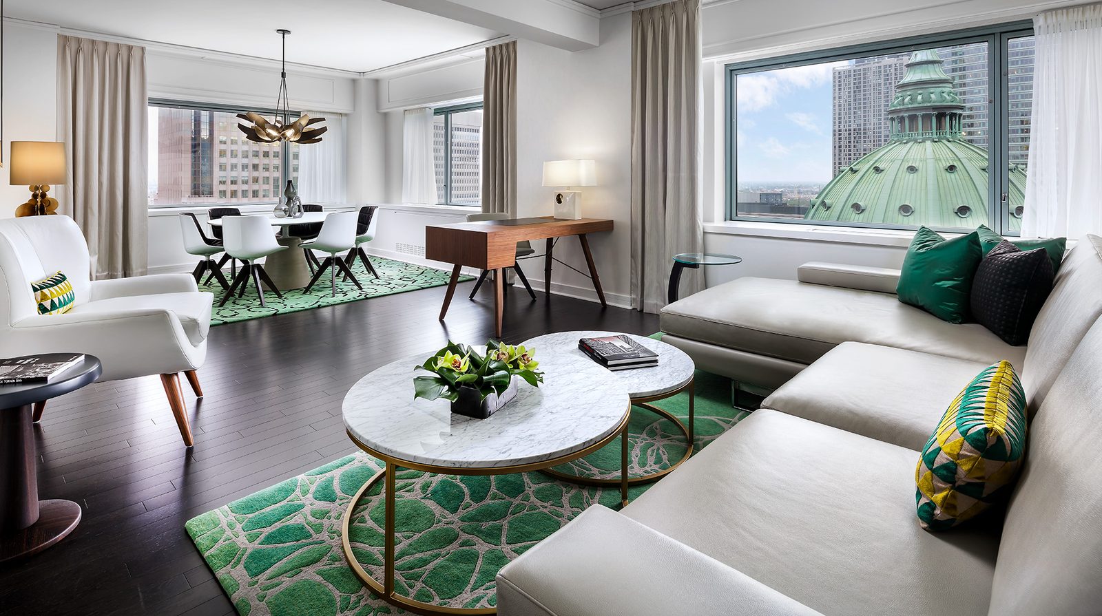 Fairmont The Queen Elizabeth interior