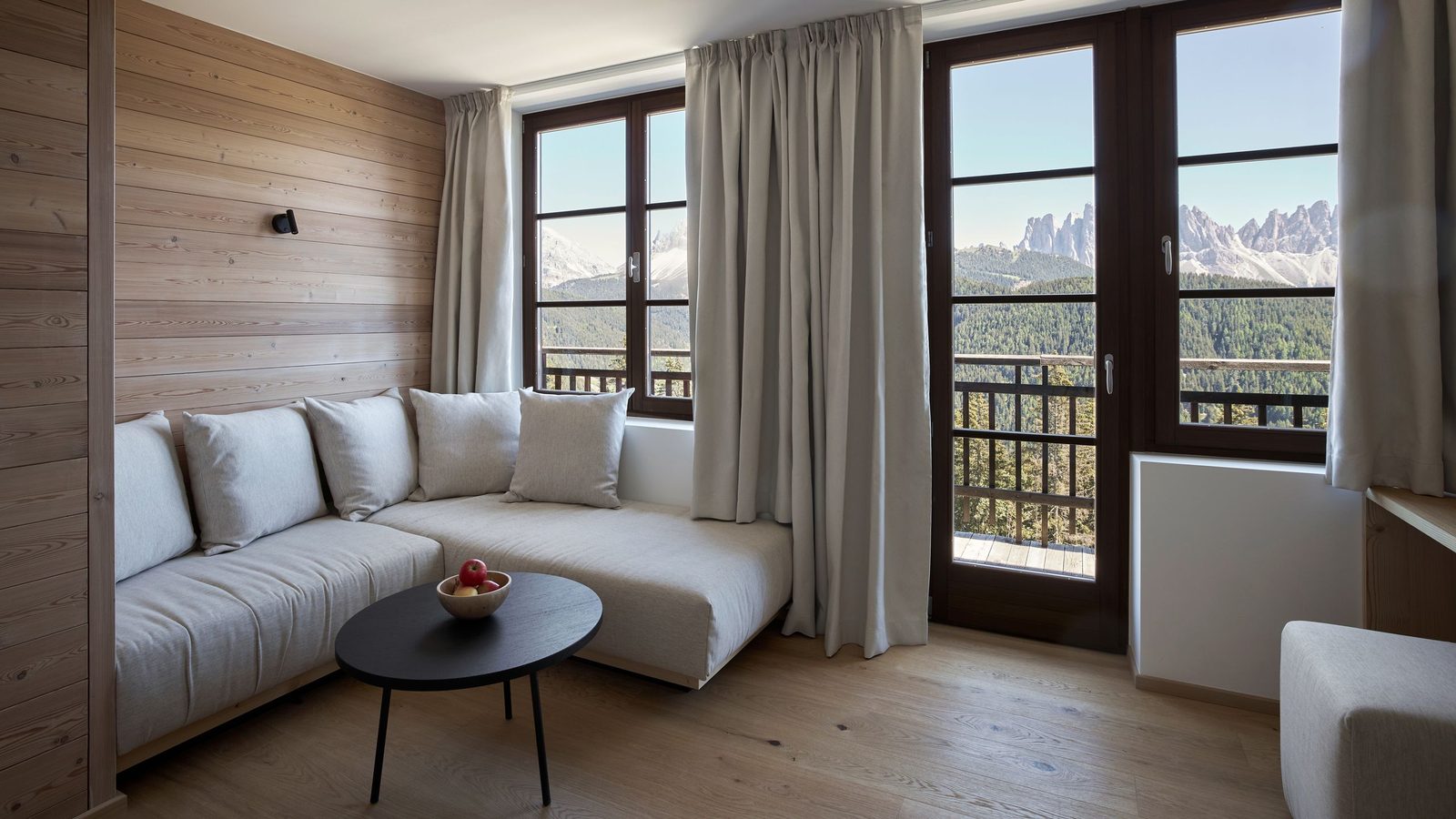 Forestis Dolomites interior