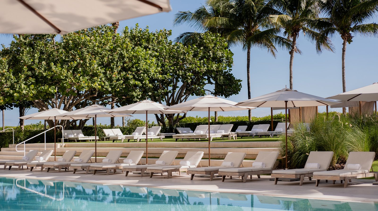 Four Seasons Hotel at The Surf Club interior