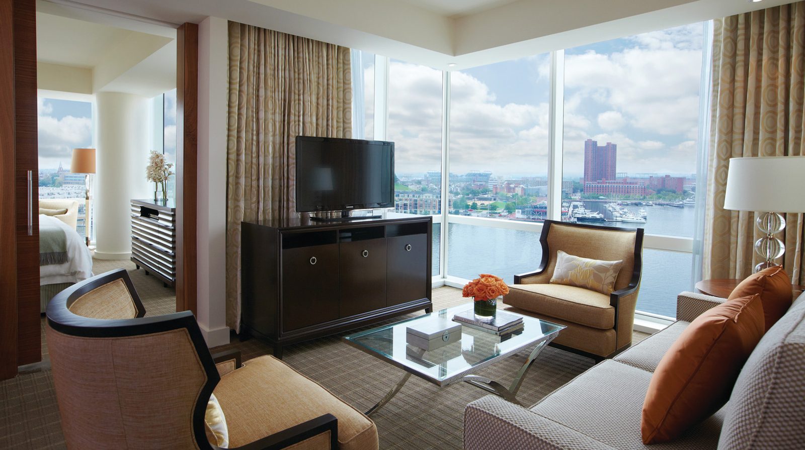 Four Seasons Hotel Baltimore interior