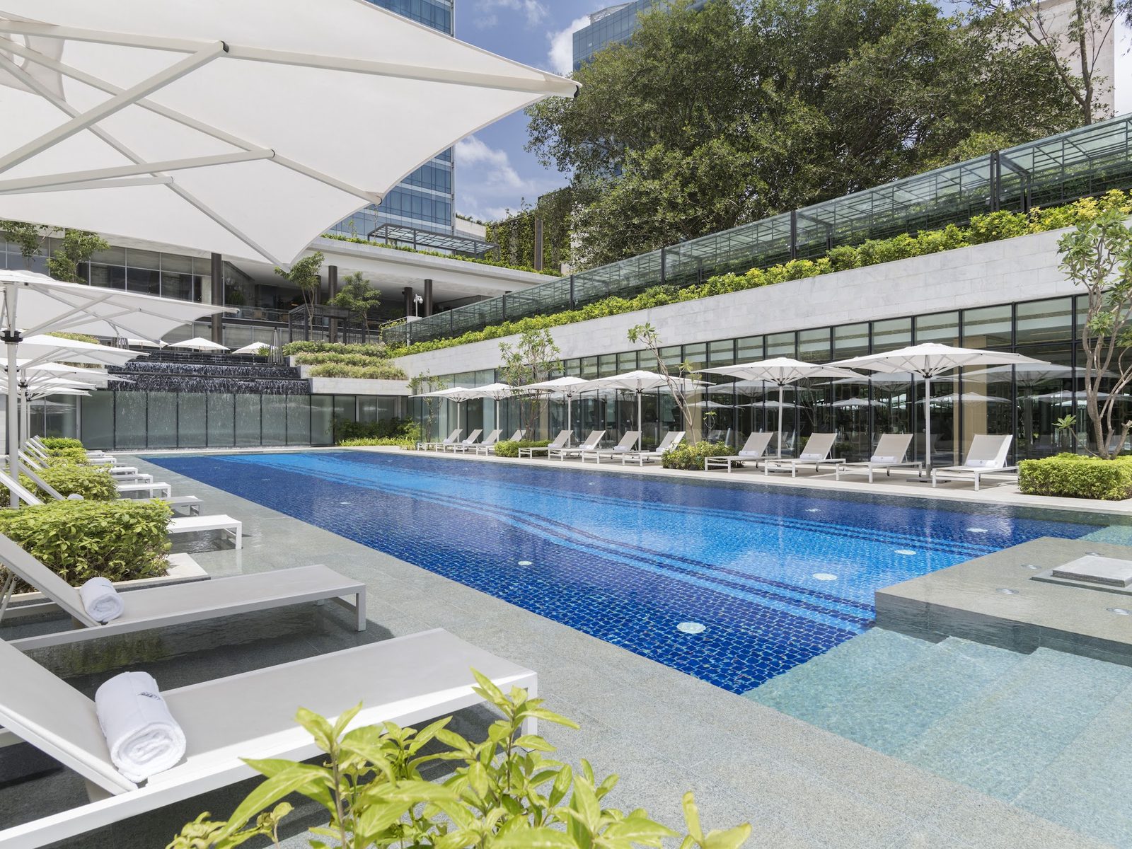 Four Seasons Hotel Bengaluru at Embassy ONE interior