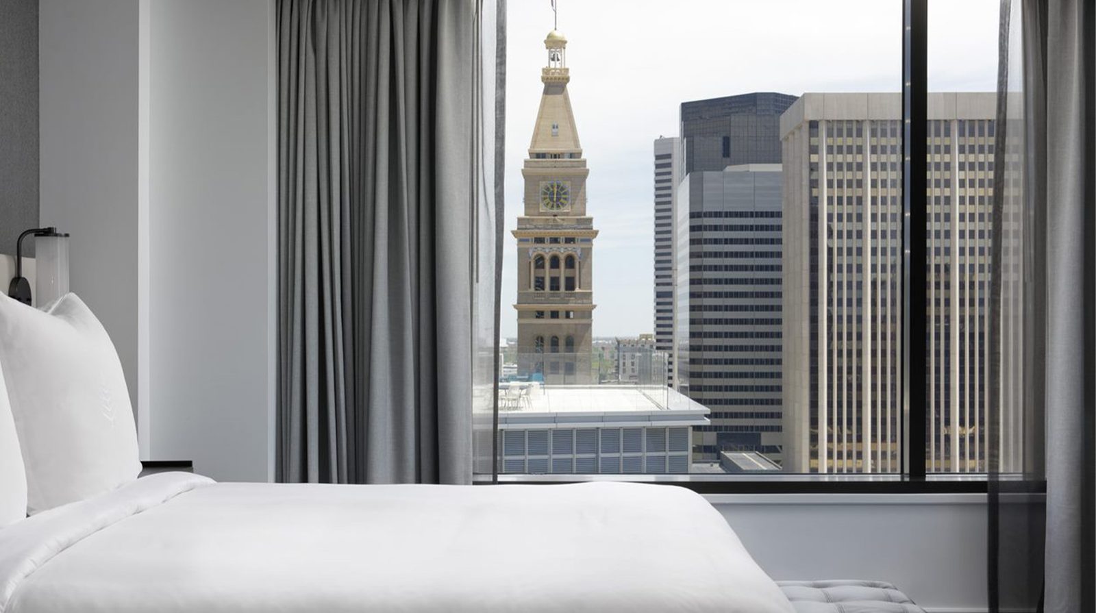 Four Seasons Hotel Denver interior