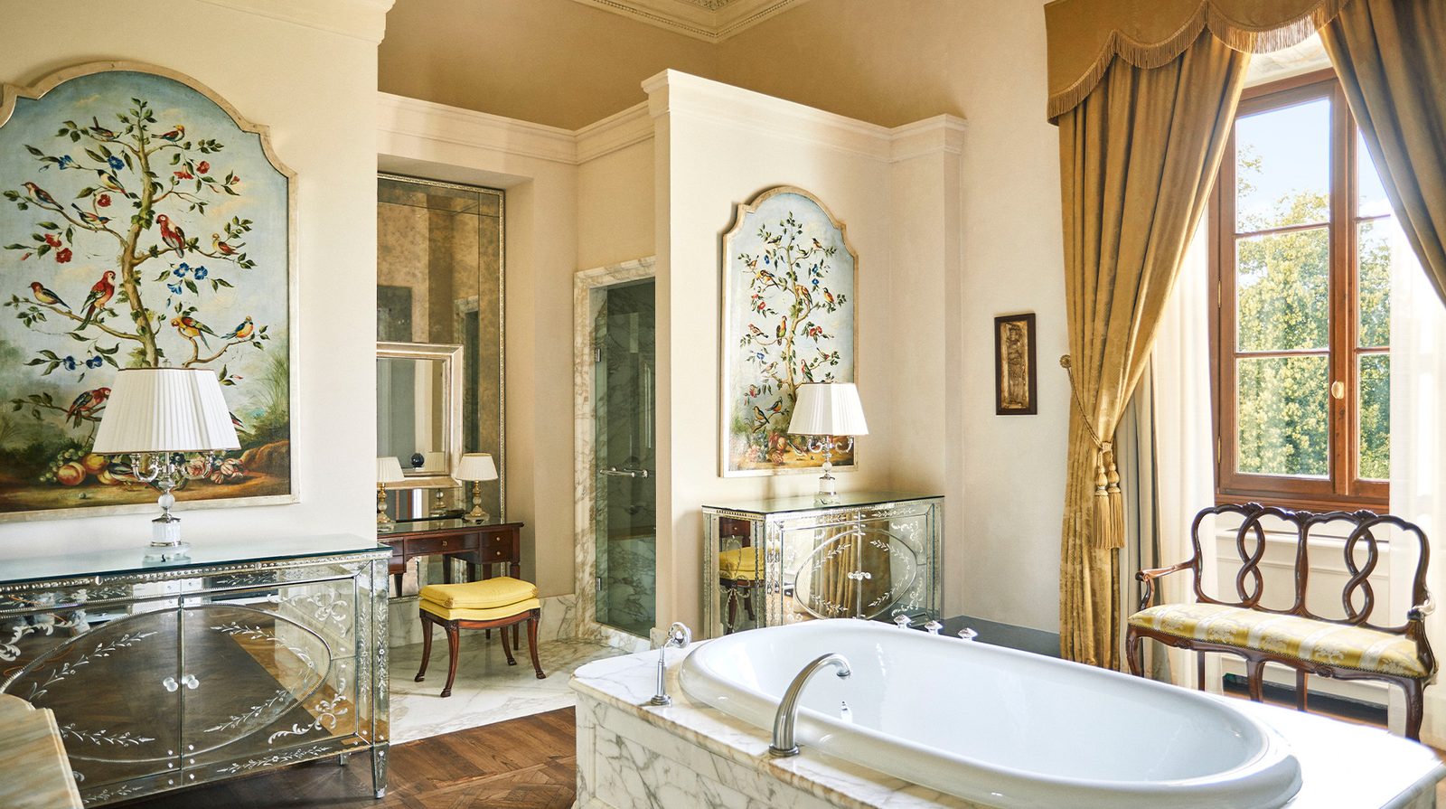 Four Seasons Hotel Firenze interior