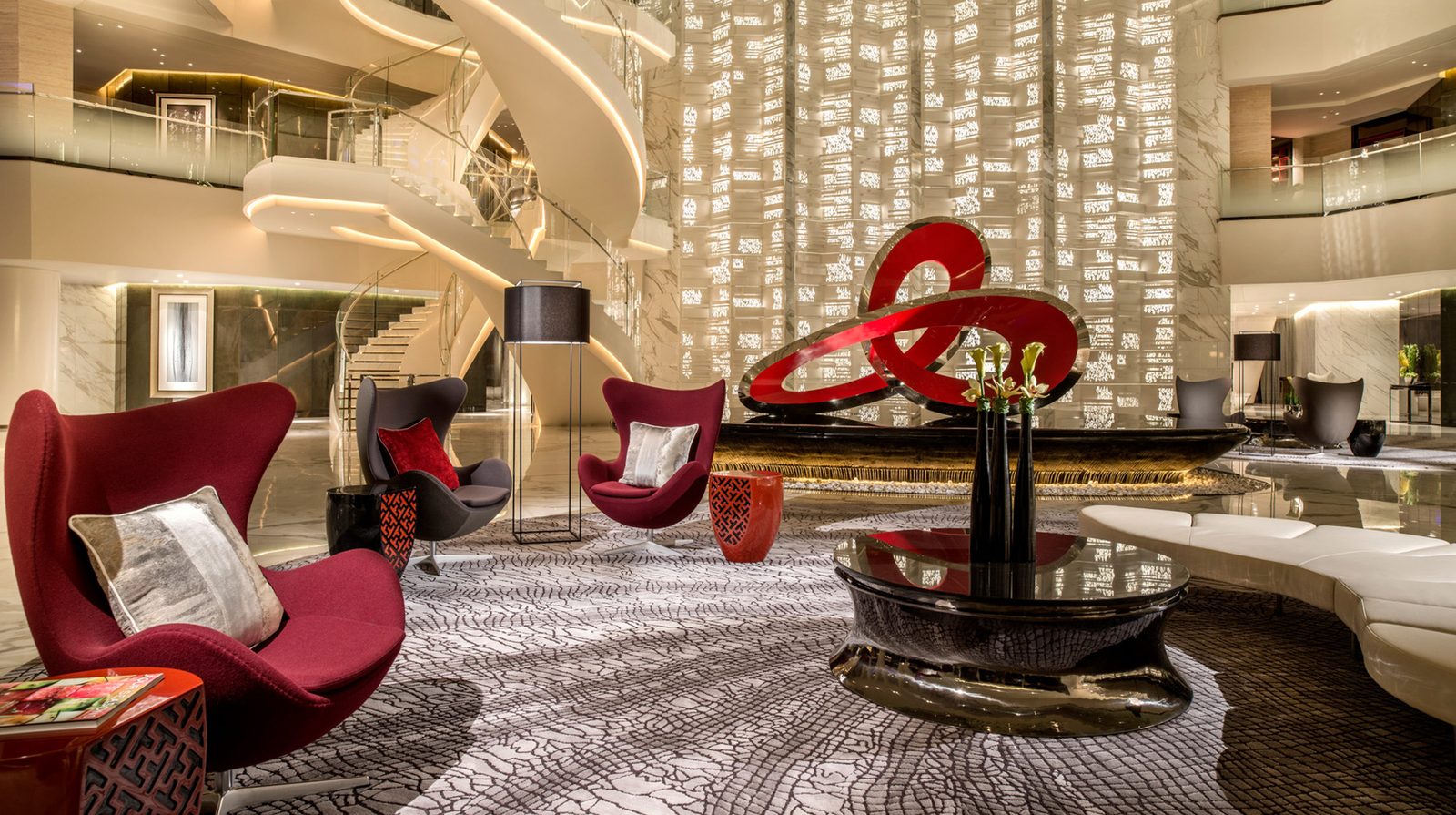 Four Seasons Hotel Guangzhou interior