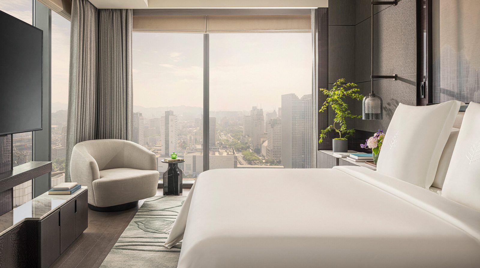 Four Seasons Hotel Hangzhou at Hangzhou Centre
