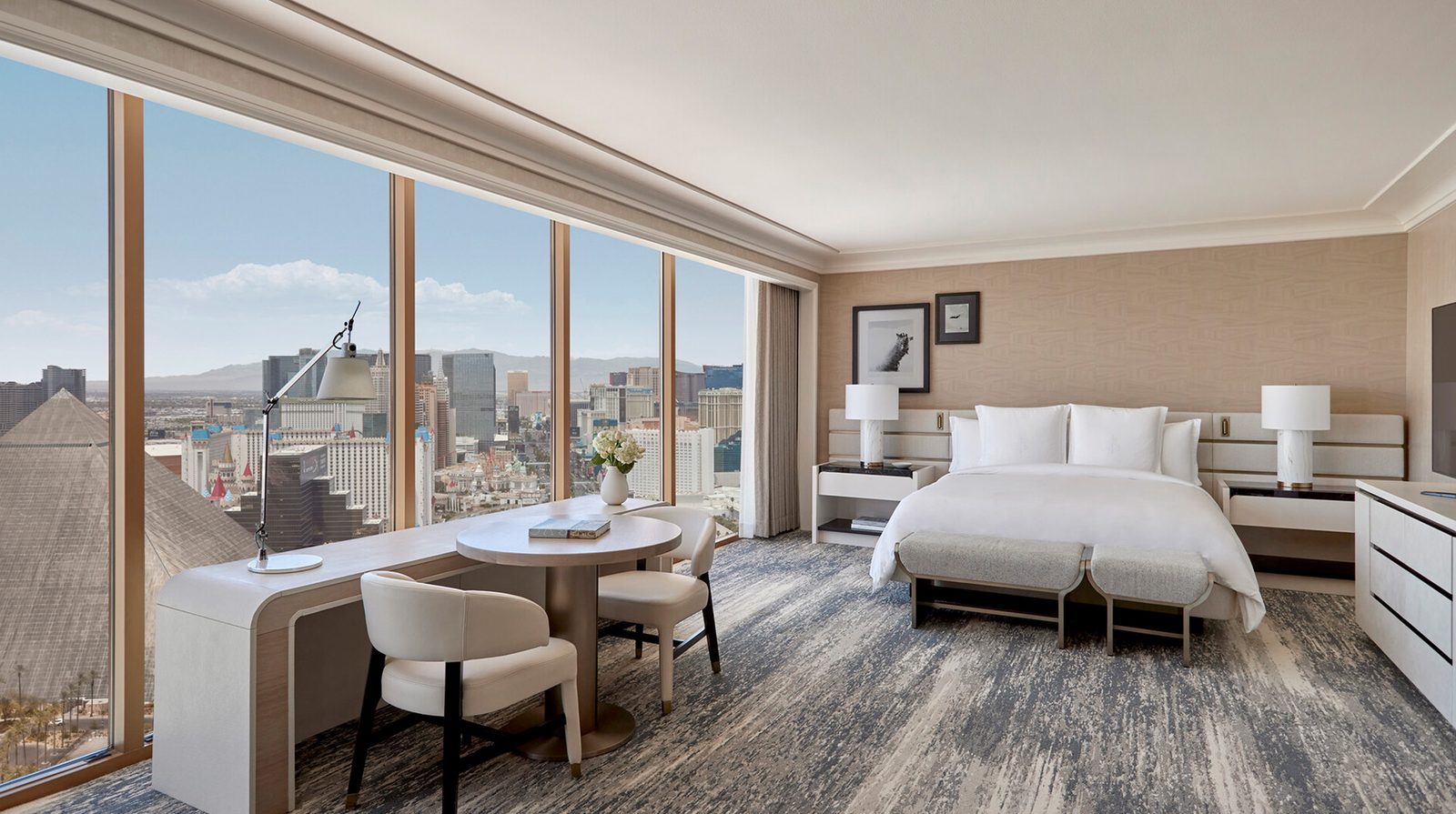 Four Seasons Hotel Las Vegas interior