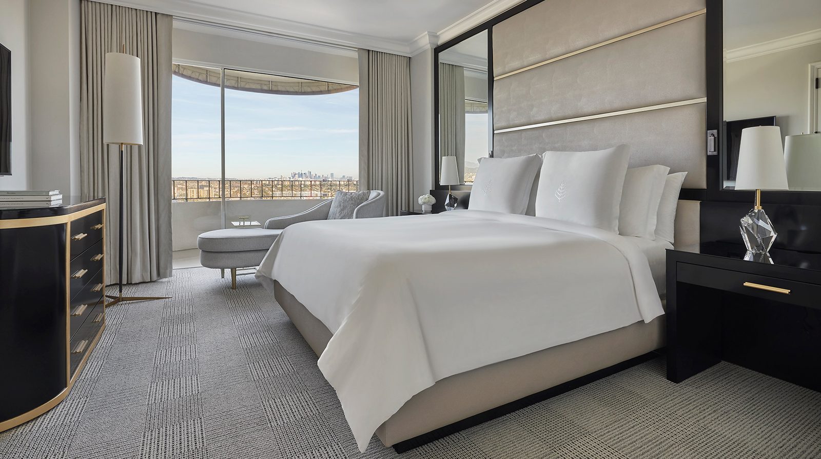 Four Seasons Hotel Los Angeles at Beverly Hills interior
