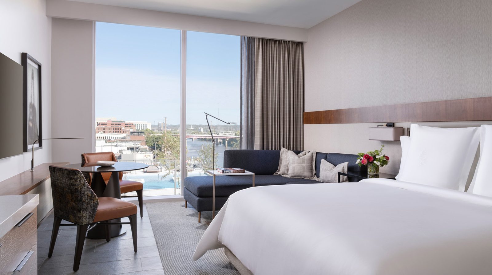 Four Seasons Hotel Nashville interior