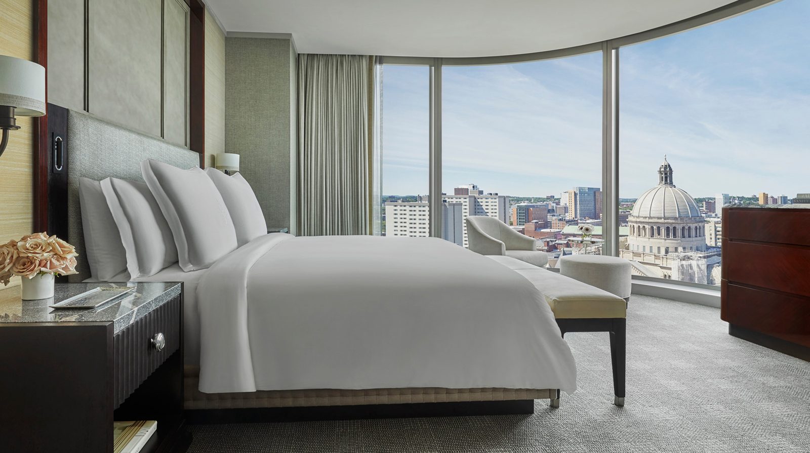 Four Seasons Hotel One Dalton Street, Boston