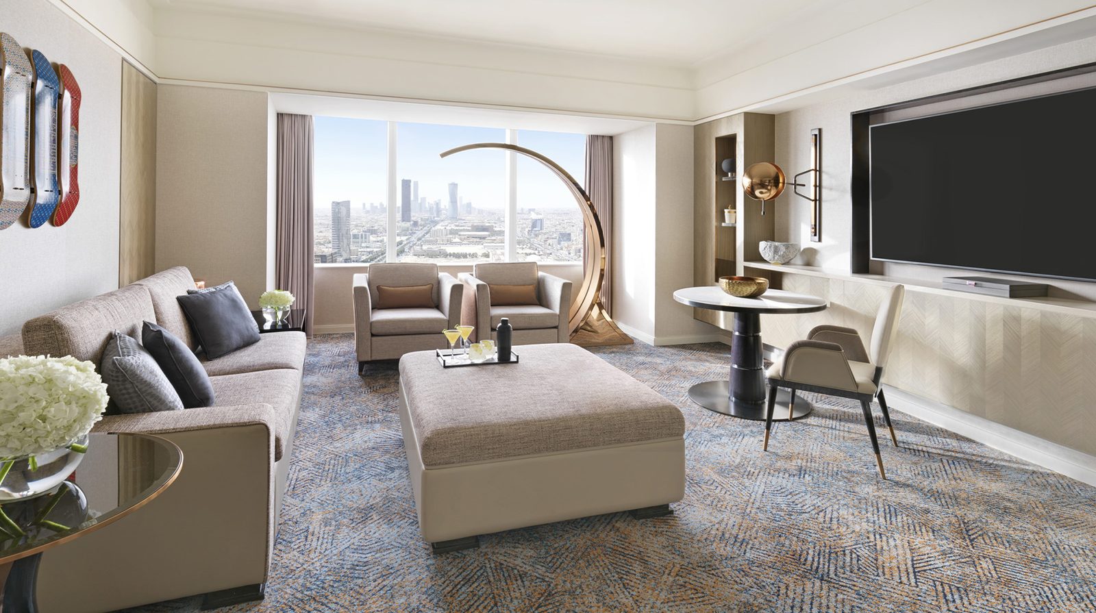 Four Seasons Hotel Riyadh at Kingdom Centre interior