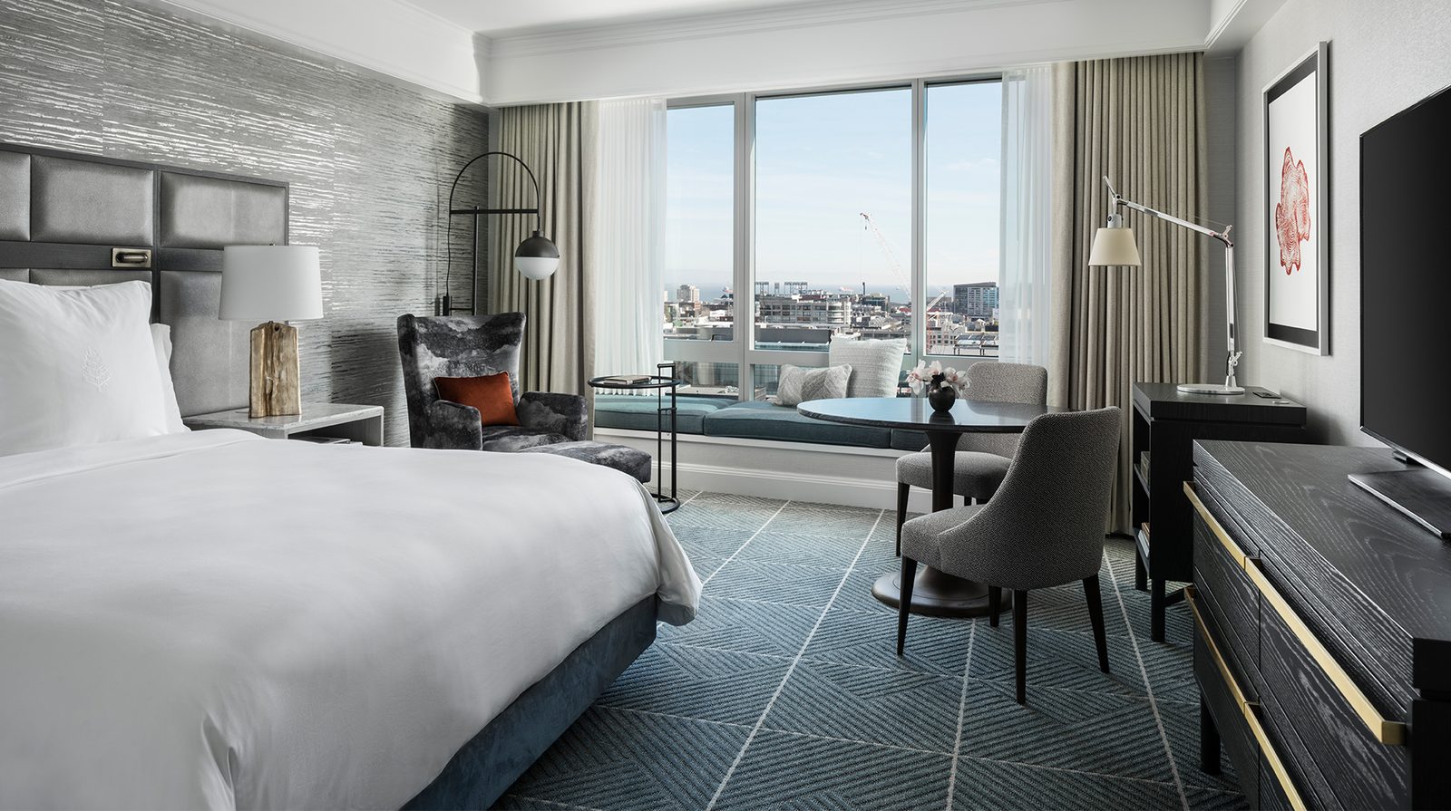 Four Seasons Hotel San Francisco interior