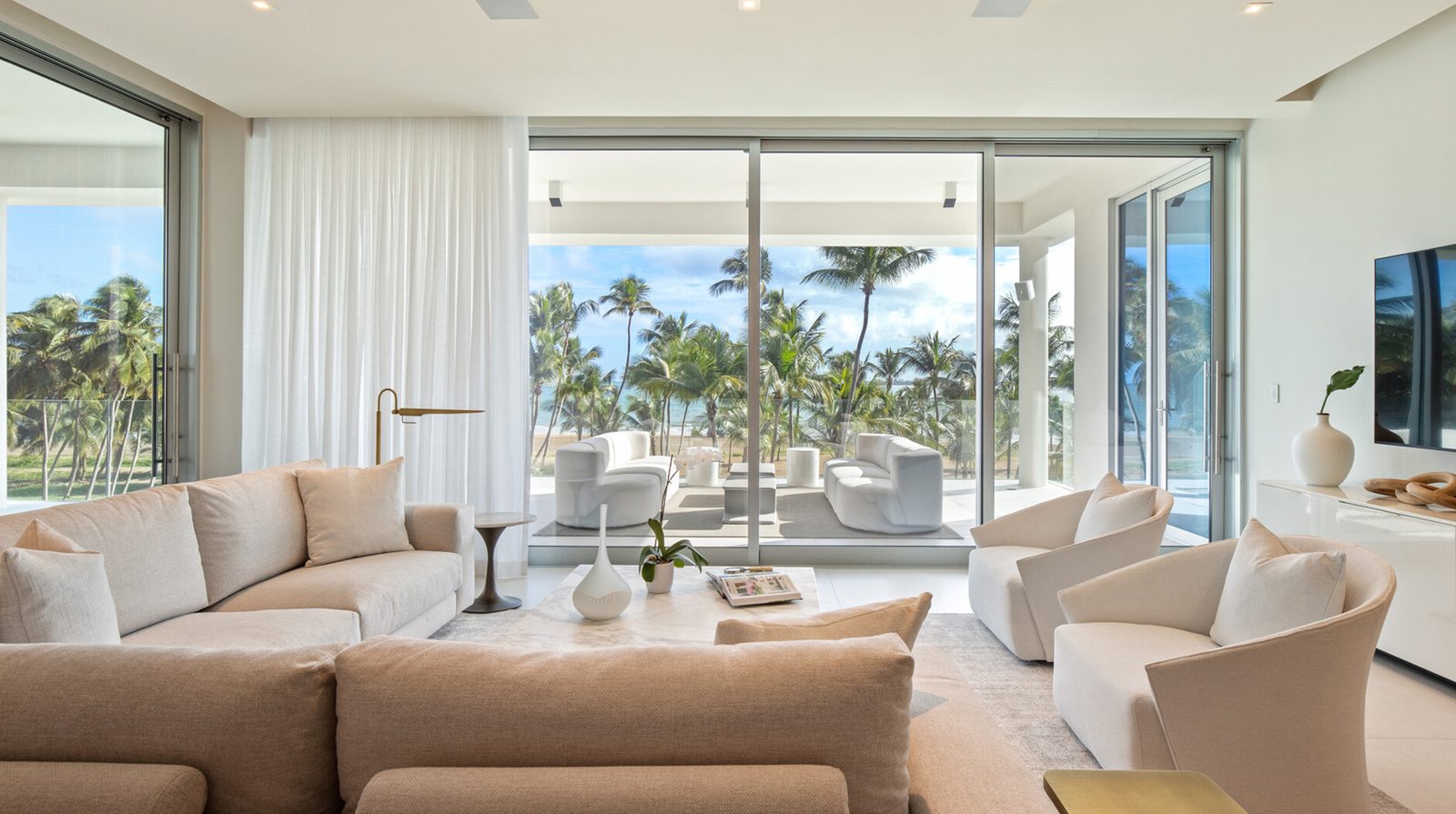 Four Seasons Resort and Residences Puerto Rico interior