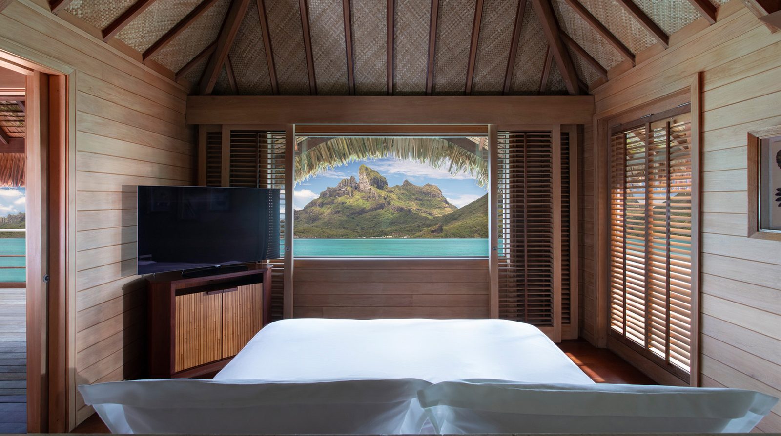 Four Seasons Resort Bora Bora interior