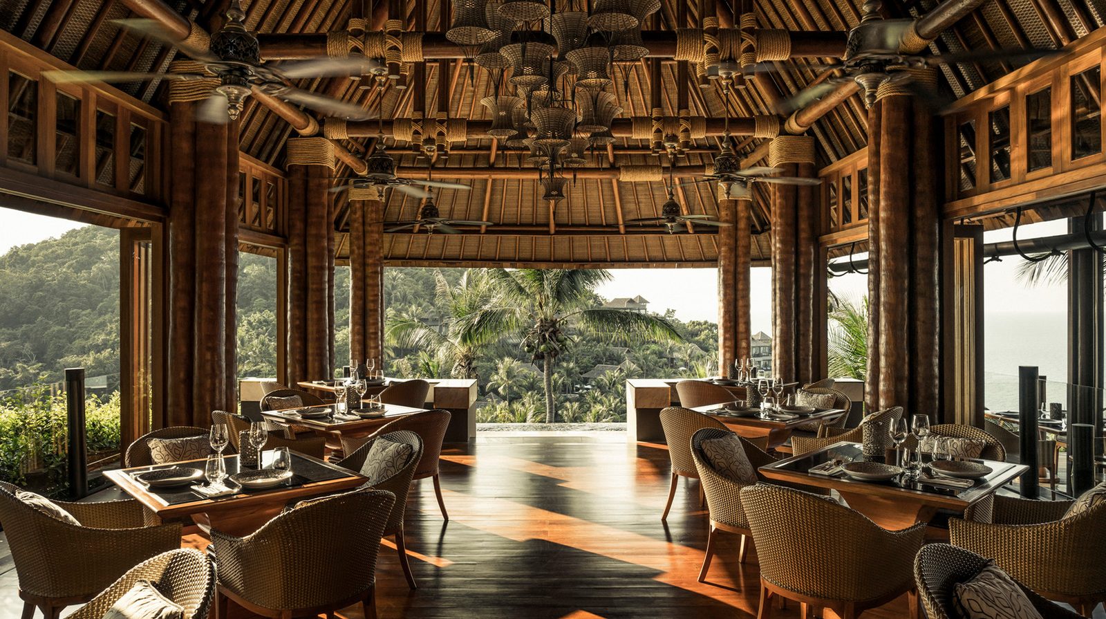 Four Seasons Resort Koh Samui interior