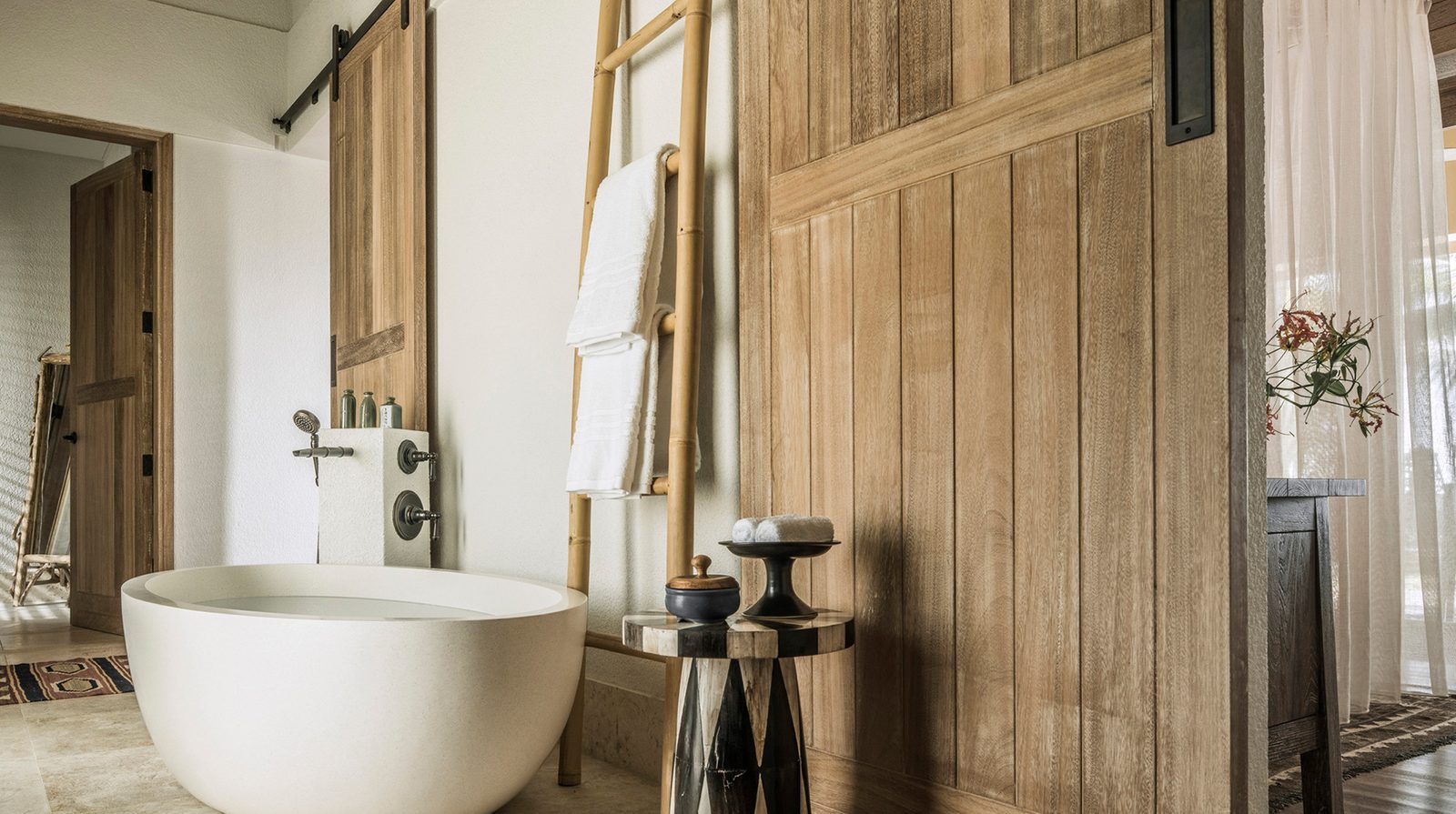 Four Seasons Resort Seychelles at Desroches Island interior