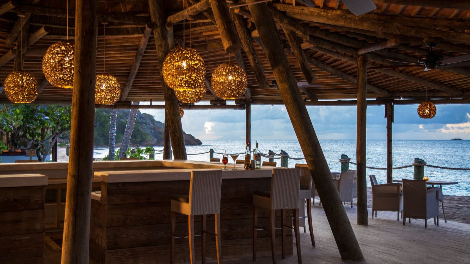 Galley Bay Resort & Spa interior
