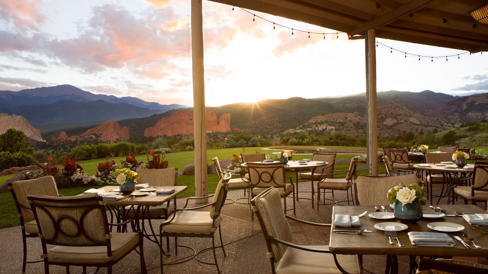 Garden of the Gods Resort and Club interior