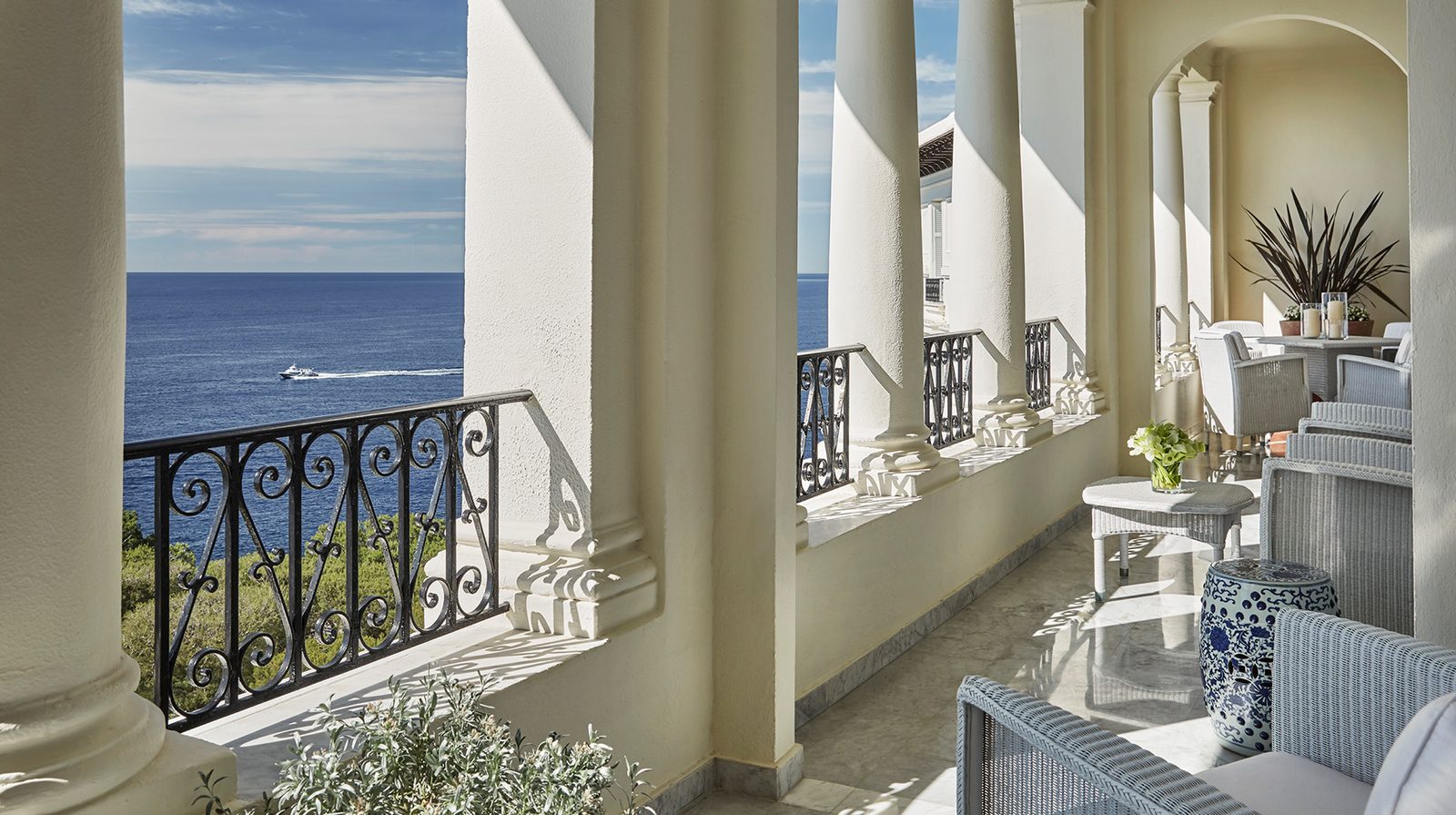 Grand-Hôtel du Cap-Ferrat, A Four Seasons Hotel interior