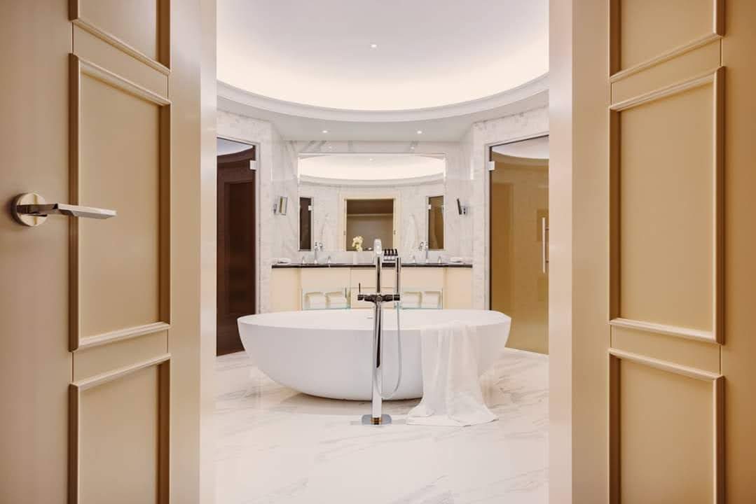 Grand Hotel Kempinski Riga interior