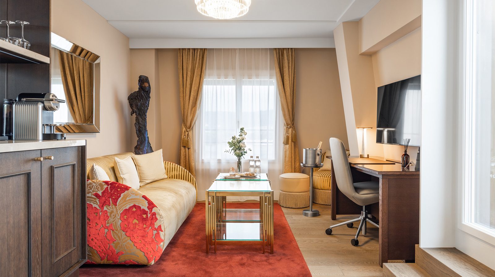 Grand Hotel National Luzern interior