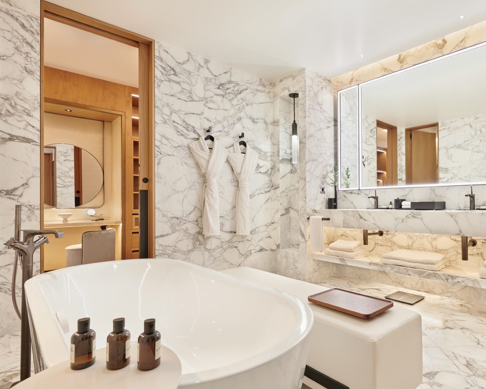 Grand Hyatt Kuwait interior