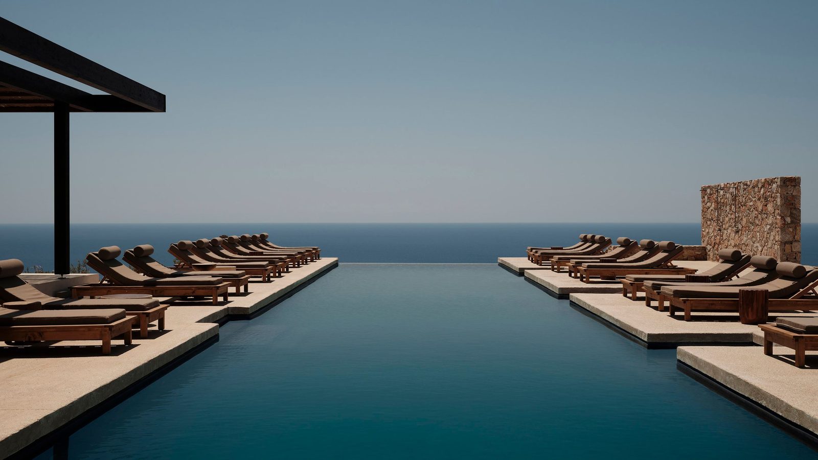 Gundari Resort interior