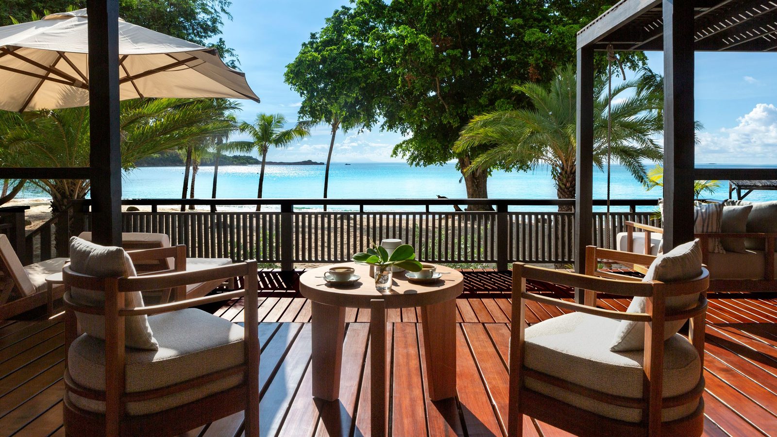 Hermitage Bay interior