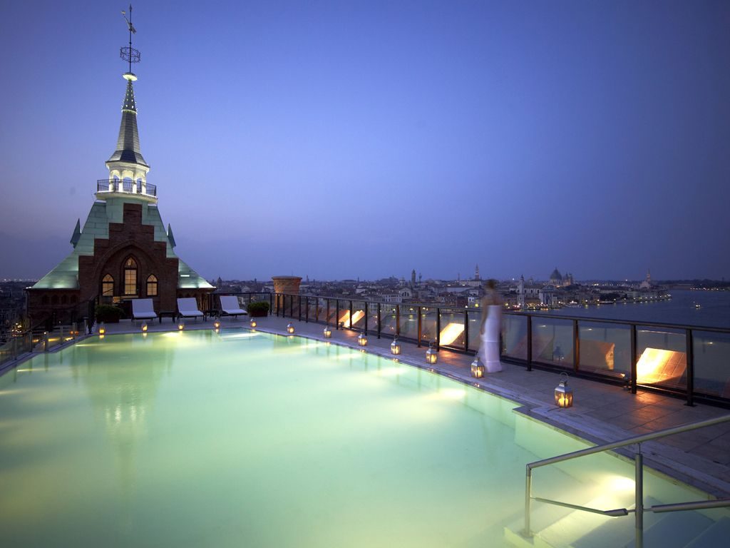 Hilton Molino Stucky Venice interior