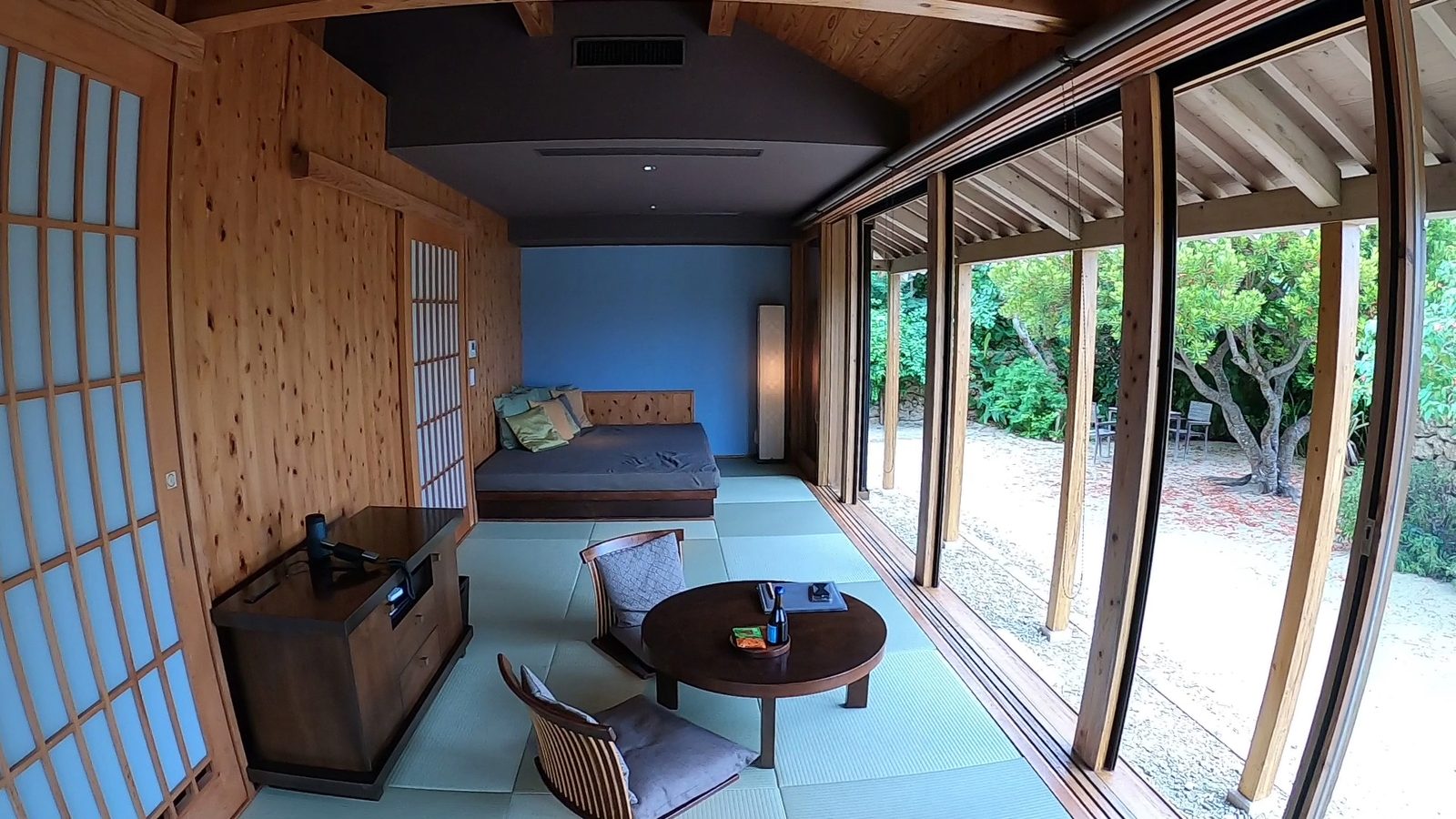 Hoshinoya Taketomi Island interior