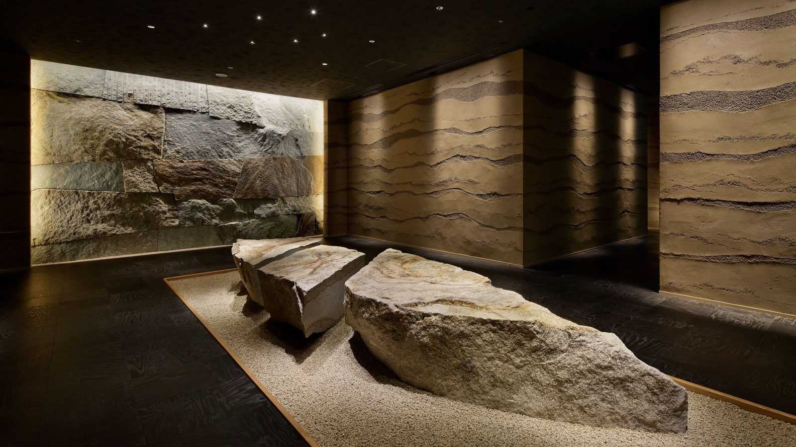 Hoshinoya Tokyo interior