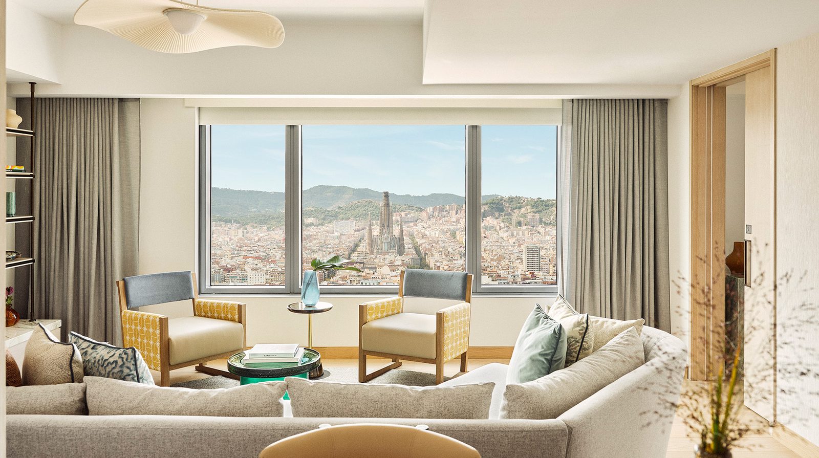 Hotel Arts Barcelona interior