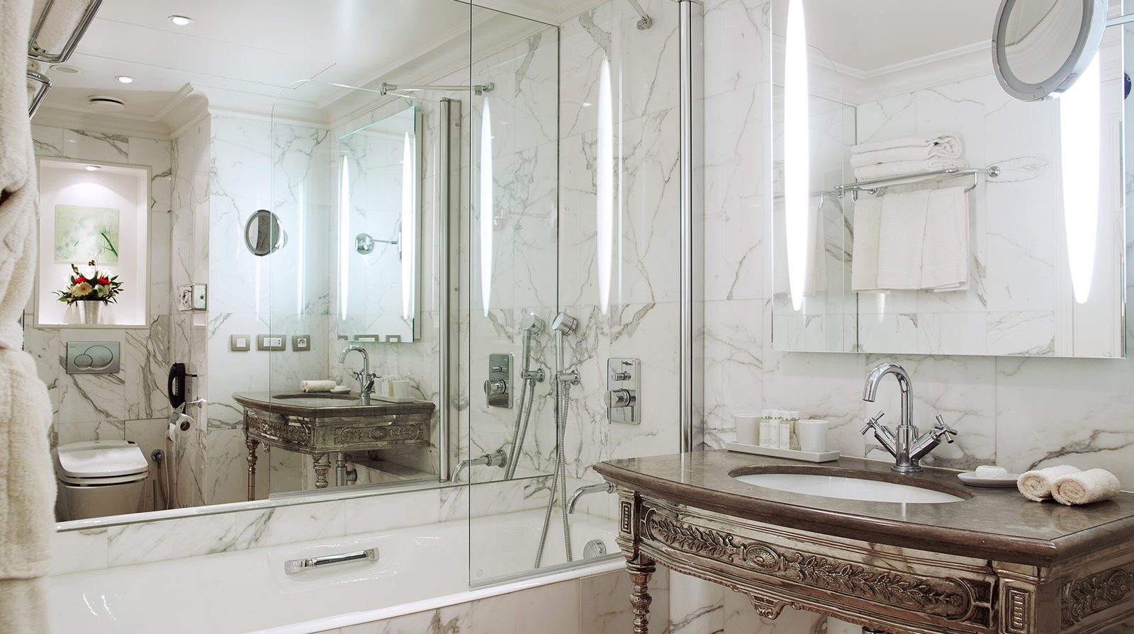 Hotel Balzac interior