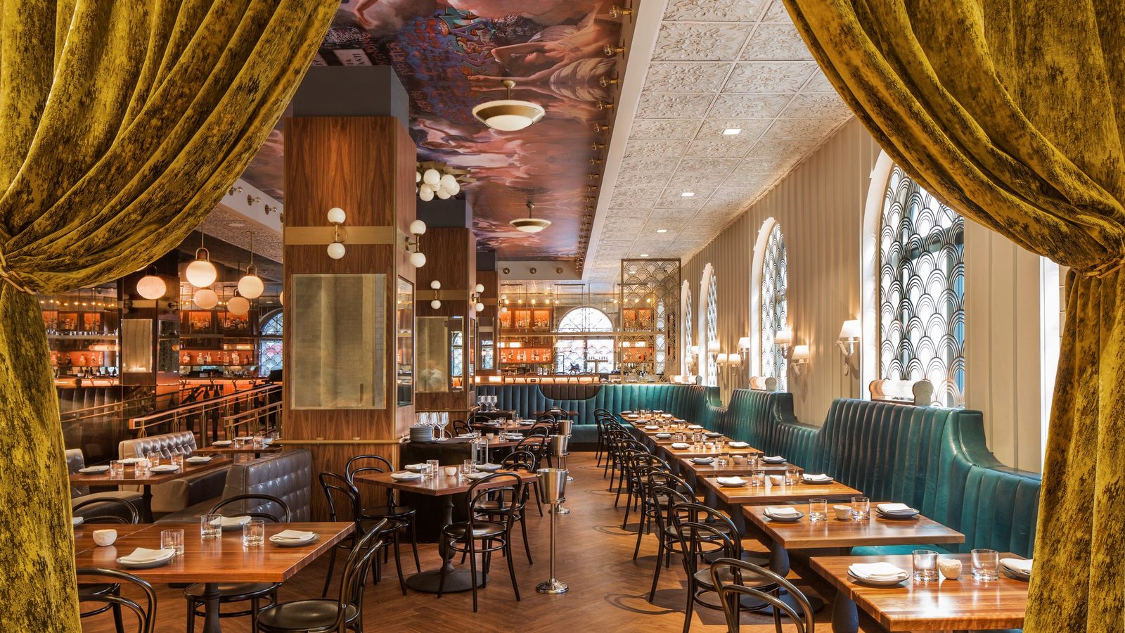 Hotel Bijou interior