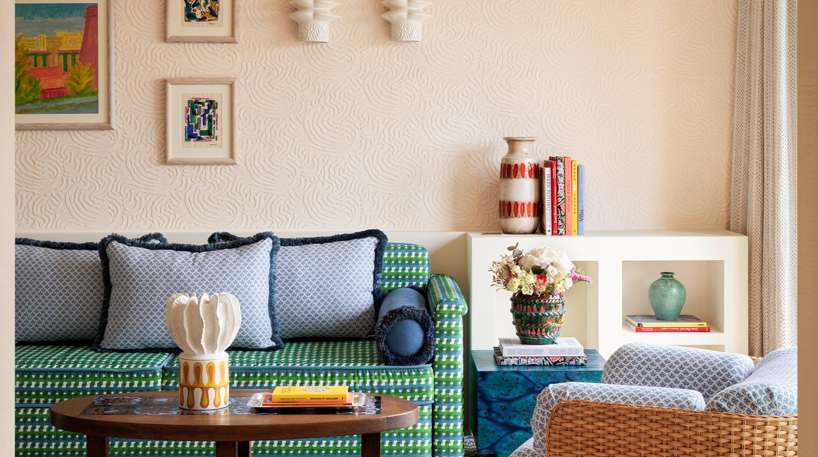 Hotel Byblos Saint-Tropez interior