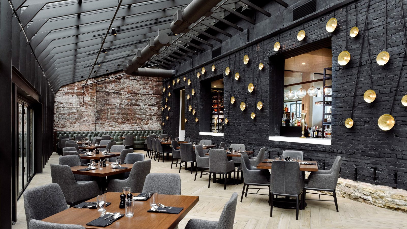 Hotel Covington interior