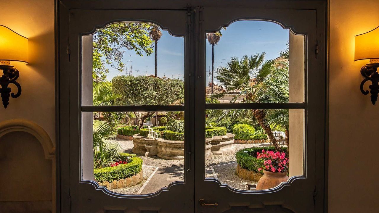 Hotel Donna Camilla Savelli interior