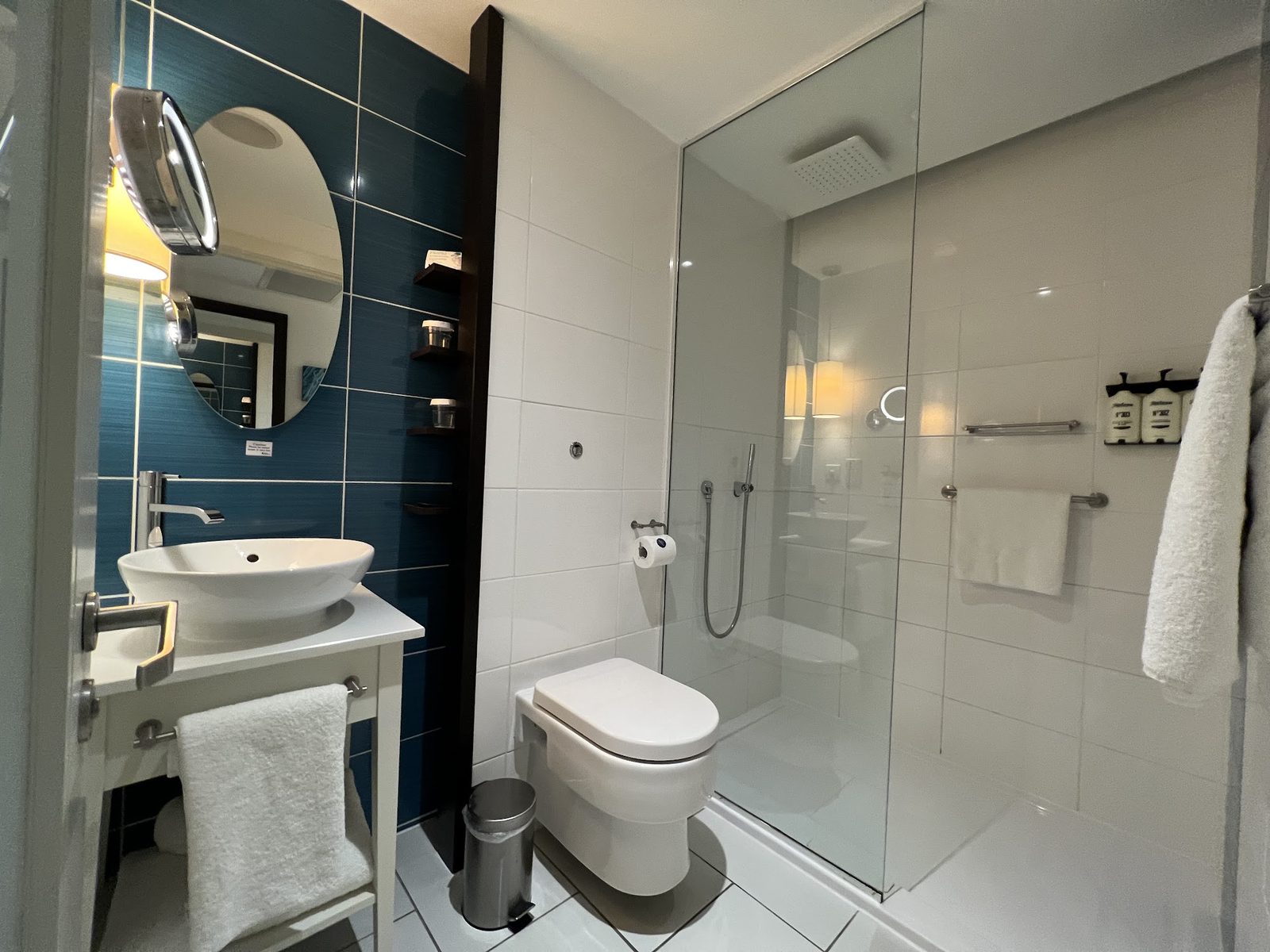 Hotel Indigo Liverpool interior