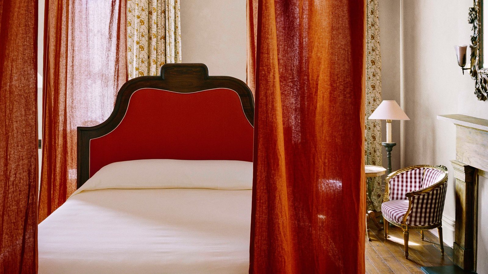 Hotel Peter & Paul interior