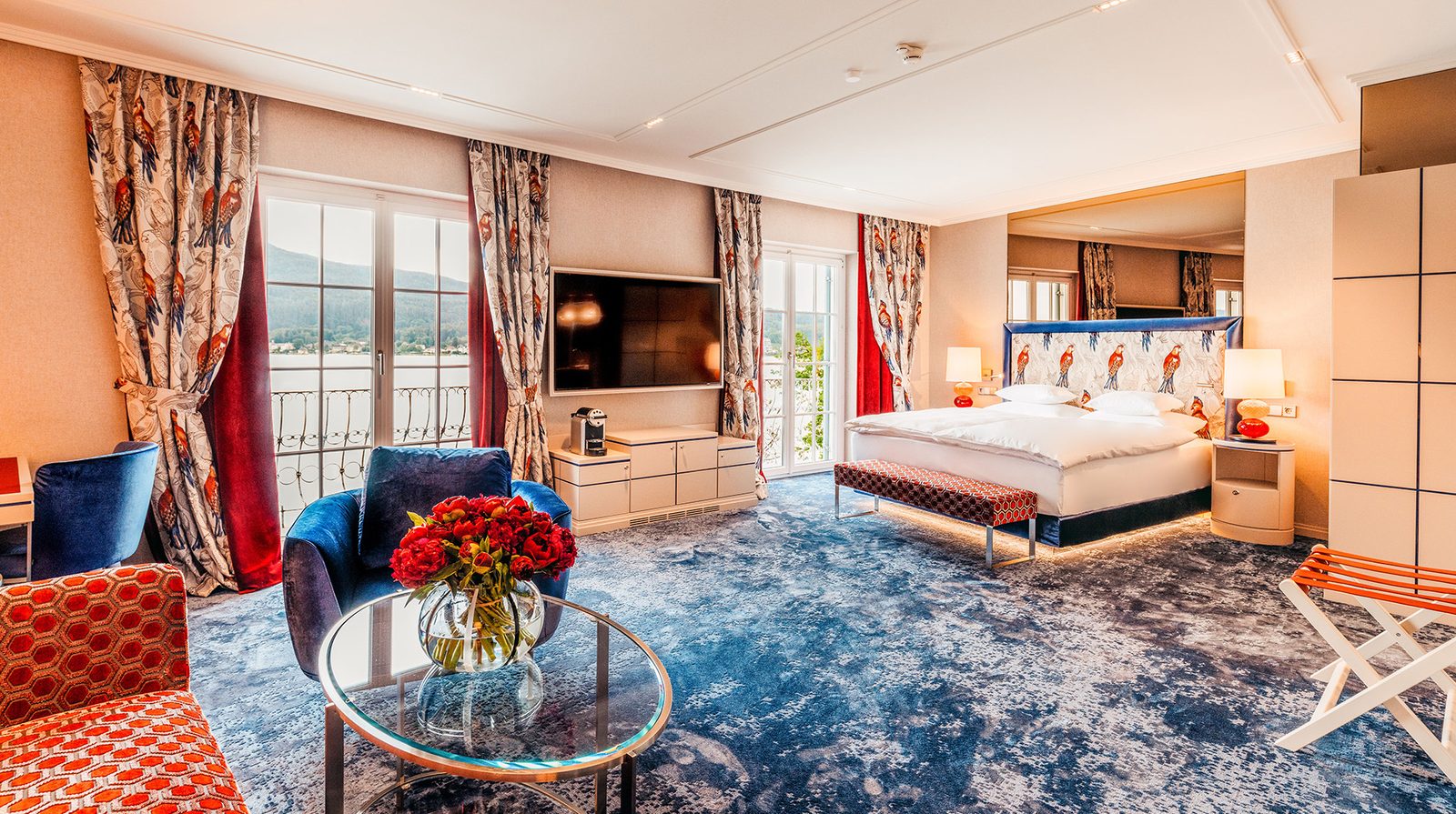 Hotel Schloss Seefels interior